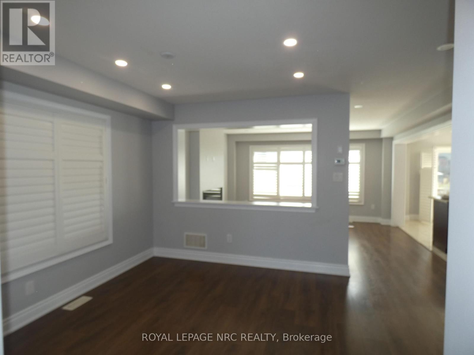 7857 Sassafras Trail, Niagara Falls, Ontario  L2H 0N6 - Photo 4 - X12441316