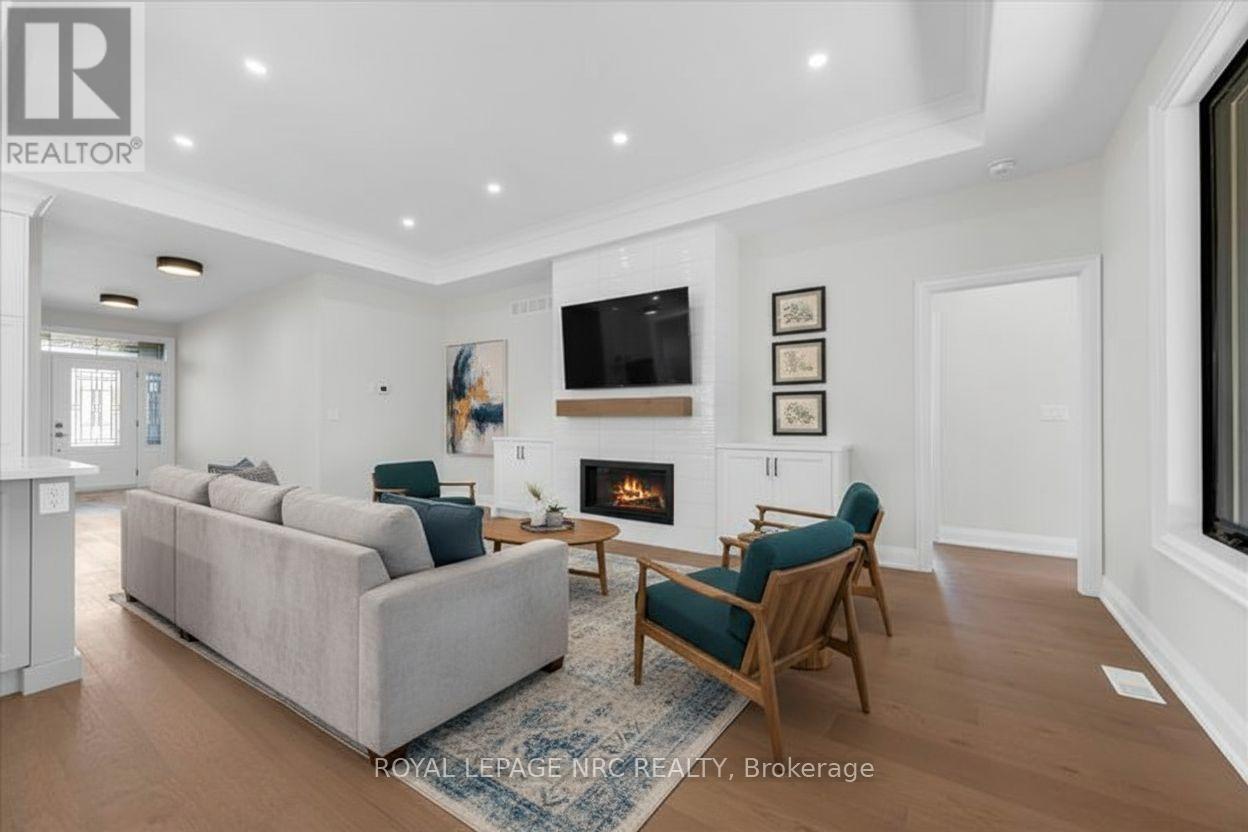 207 Forks Road, Welland, Ontario  L3B 6C5 - Photo 21 - X12441544