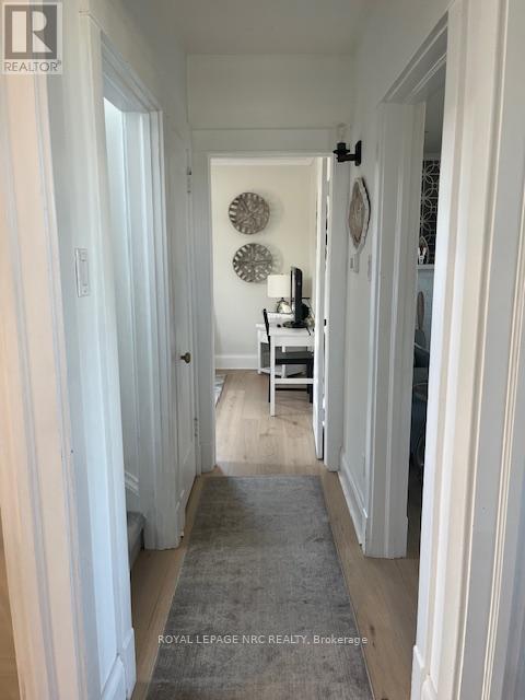 5706 King Street, Lincoln, Ontario  L0R 1B3 - Photo 13 - X12441546