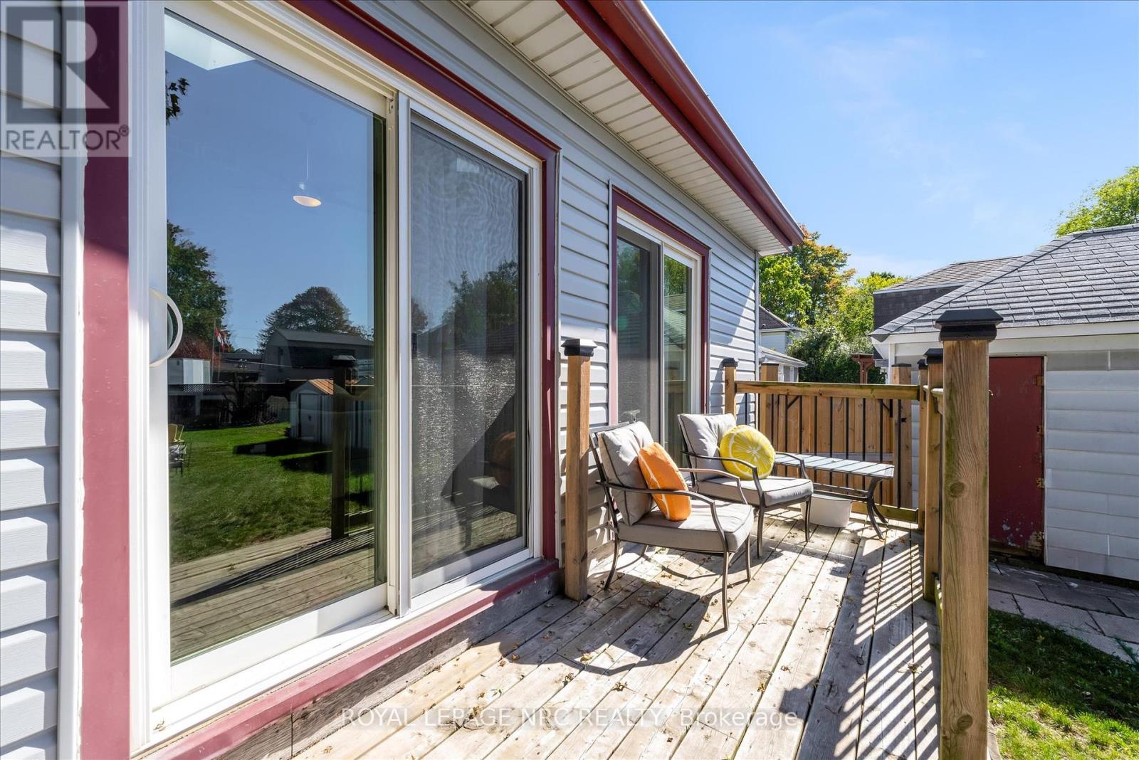 636 Elm Street, Port Colborne, Ontario  L3K 4P8 - Photo 24 - X12441597