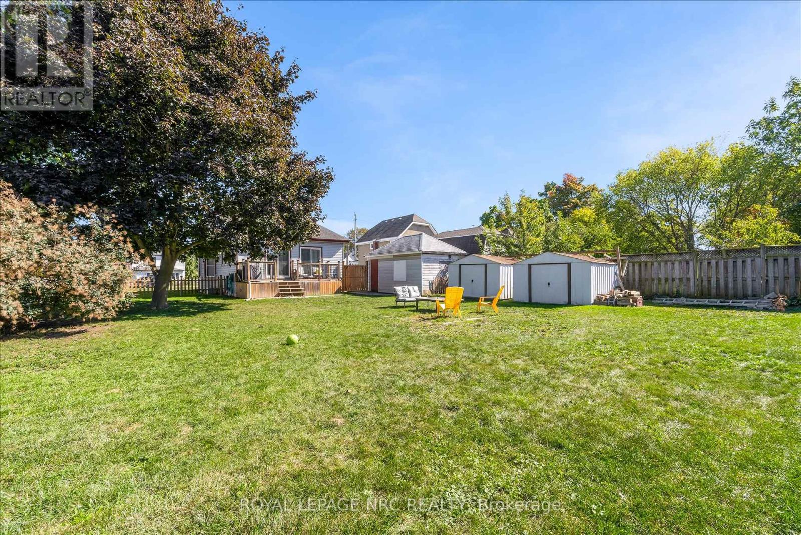 636 Elm Street, Port Colborne, Ontario  L3K 4P8 - Photo 25 - X12441597