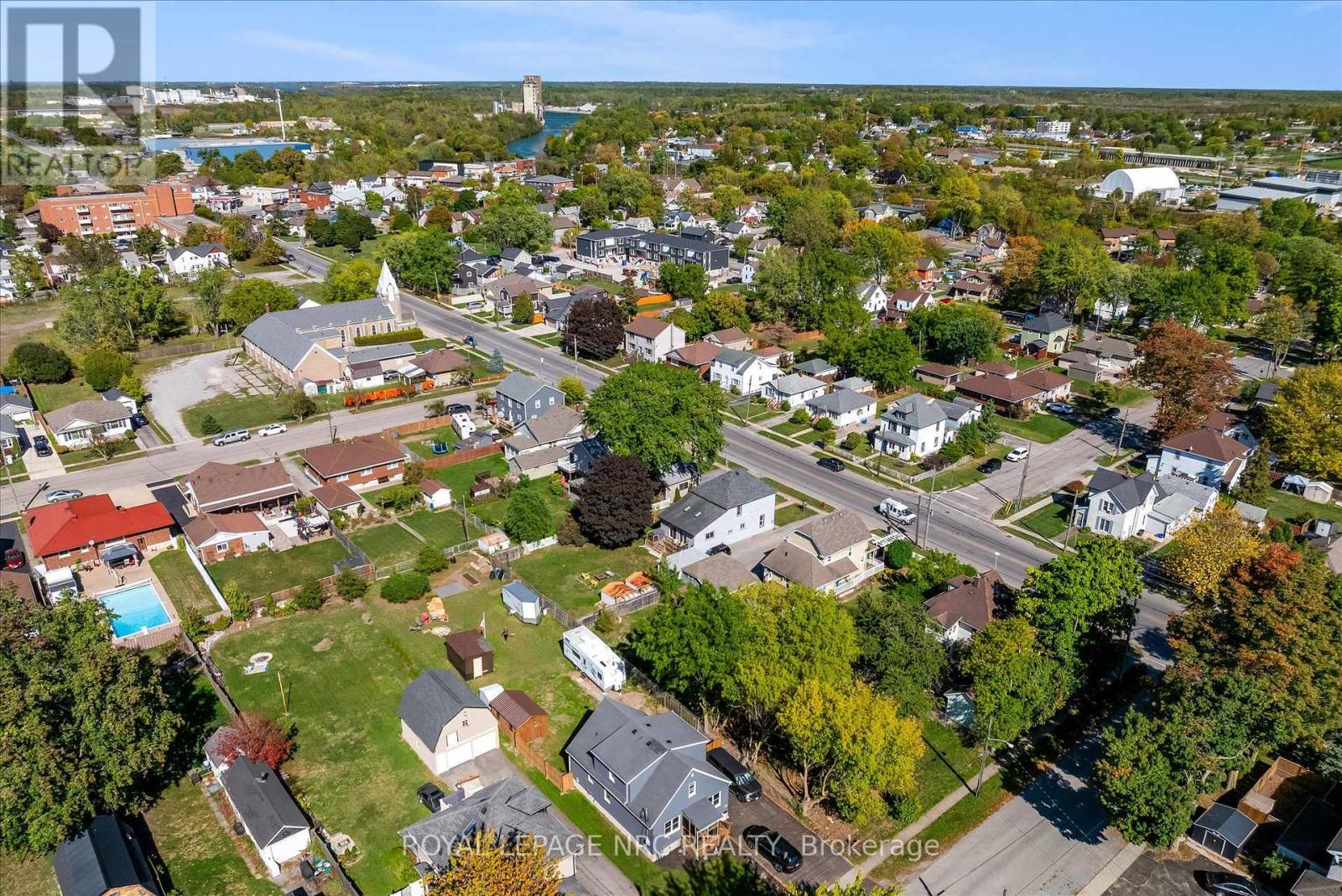 636 Elm Street, Port Colborne, Ontario  L3K 4P8 - Photo 29 - X12441597