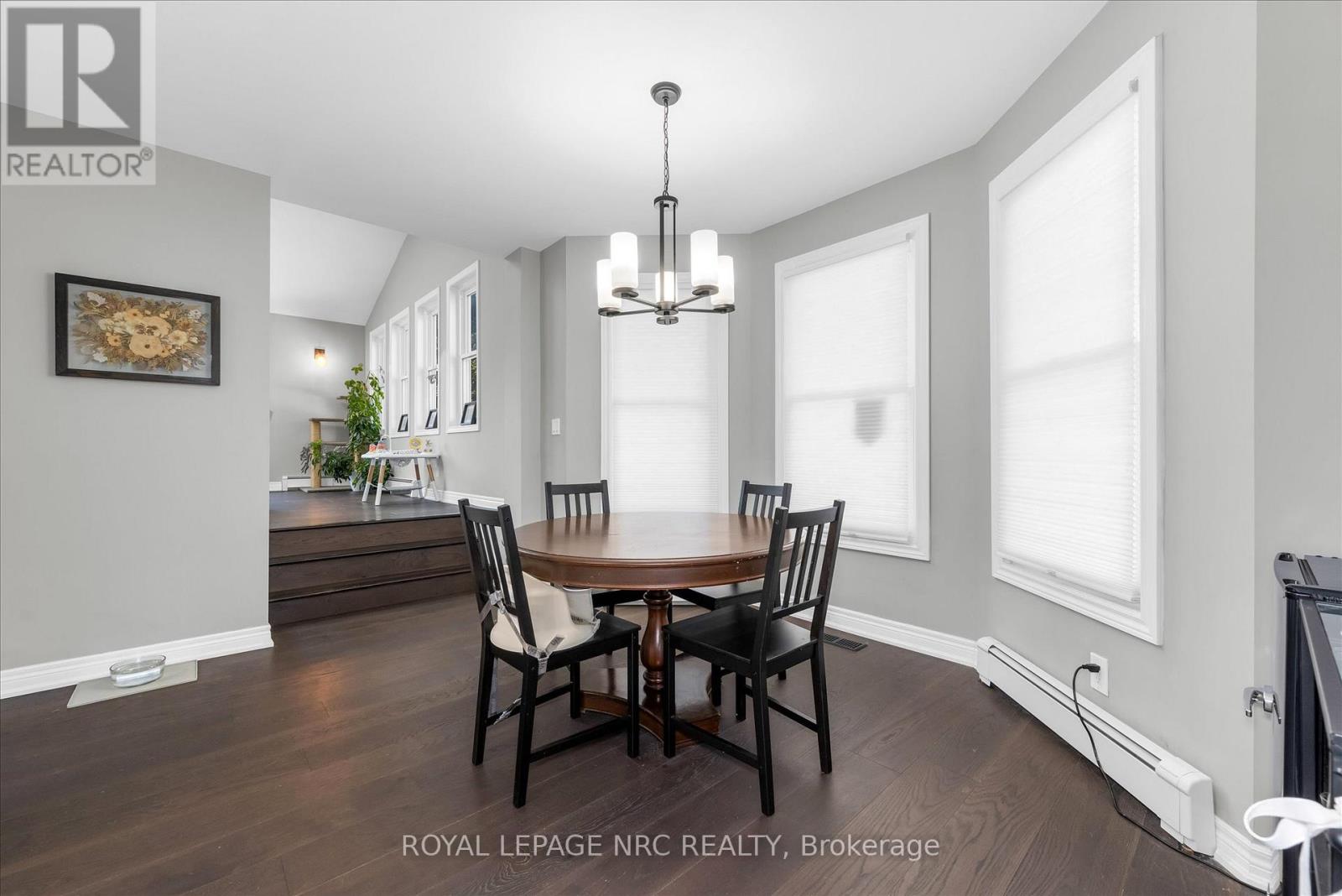 636 Elm Street, Port Colborne, Ontario  L3K 4P8 - Photo 9 - X12441597