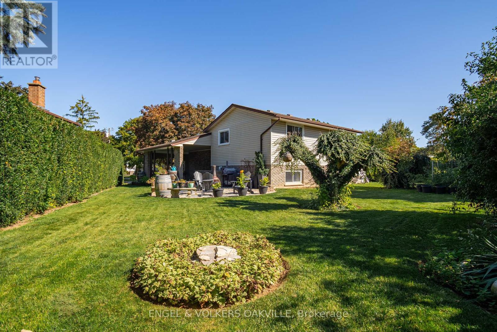 22 Sandy Cove Circle, St. Catharines, Ontario  L2N 5Z4 - Photo 30 - X12442134