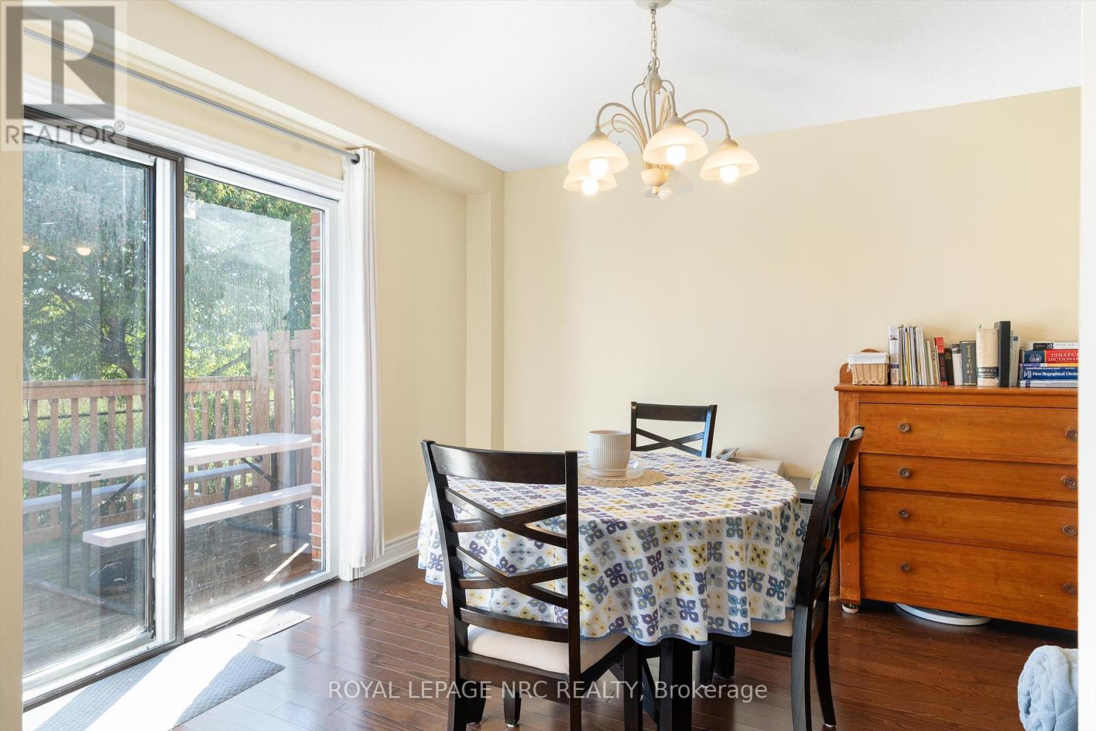 36 - 275 Pelham Road, St. Catharines (Rykert/vansickle), Ontario  L2S 3B9 - Photo 11 - X12442531
