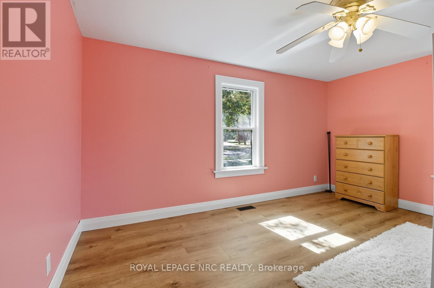 3754 Highland Drive, Fort Erie, Ontario  L0S 1N0 - Photo 17 - X12445046