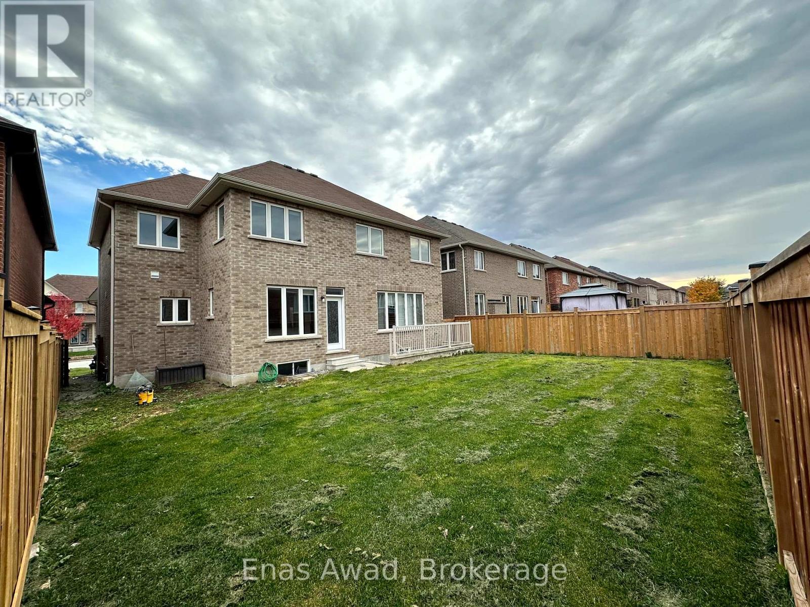 968 Green Street, Innisfil, Ontario  L0L 1W0 - Photo 24 - N12445132