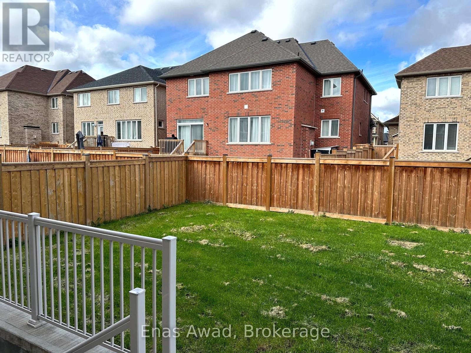 968 Green Street, Innisfil, Ontario  L0L 1W0 - Photo 28 - N12445132