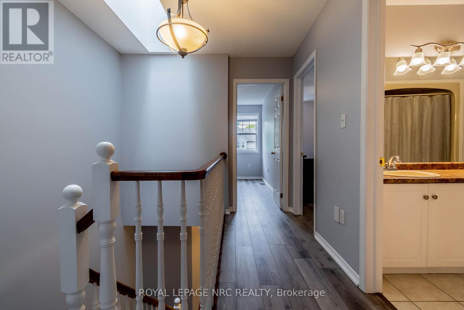 28 - 5070 Drummond Road, Niagara Falls, Ontario  L2E 6E4 - Photo 34 - X12445723