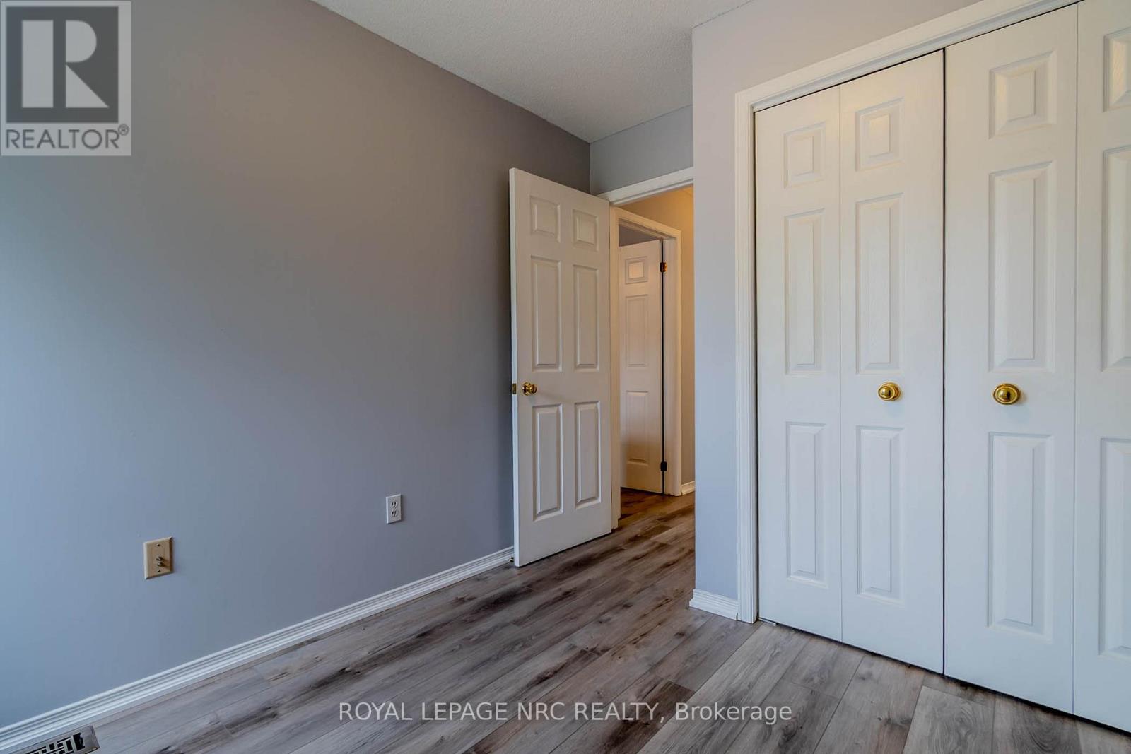 28 - 5070 Drummond Road, Niagara Falls, Ontario  L2E 6E4 - Photo 39 - X12445723