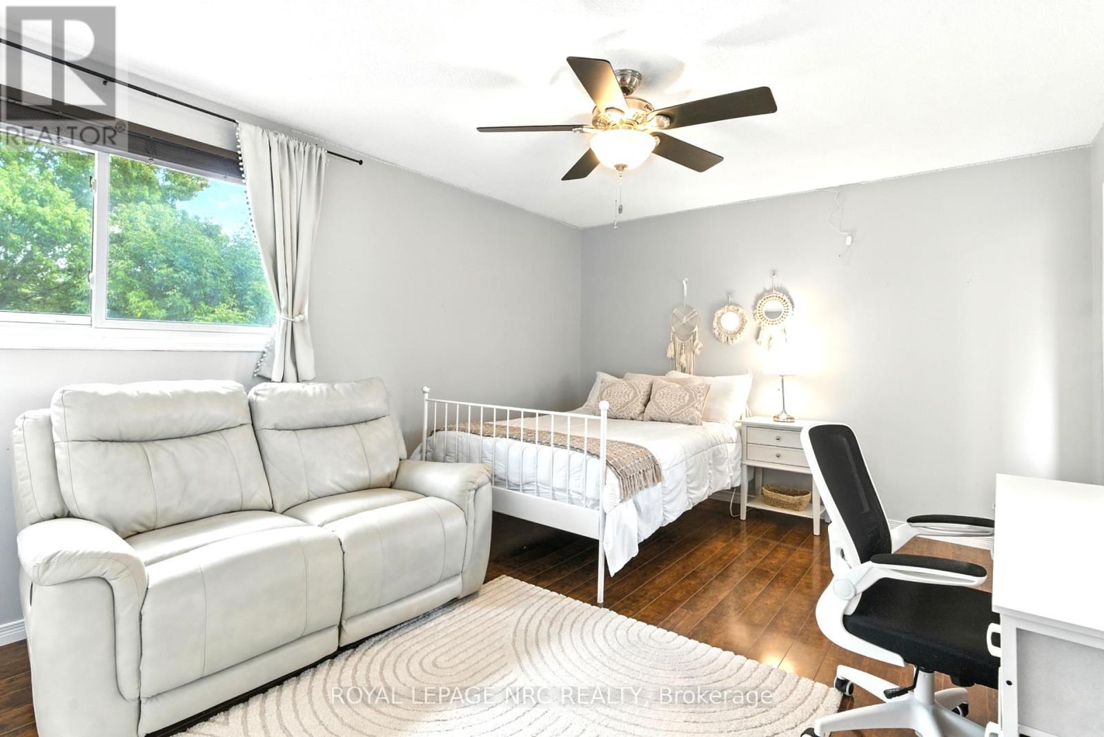 260 Gadsby Avenue, Welland, Ontario  L3C 6N5 - Photo 23 - X12446053