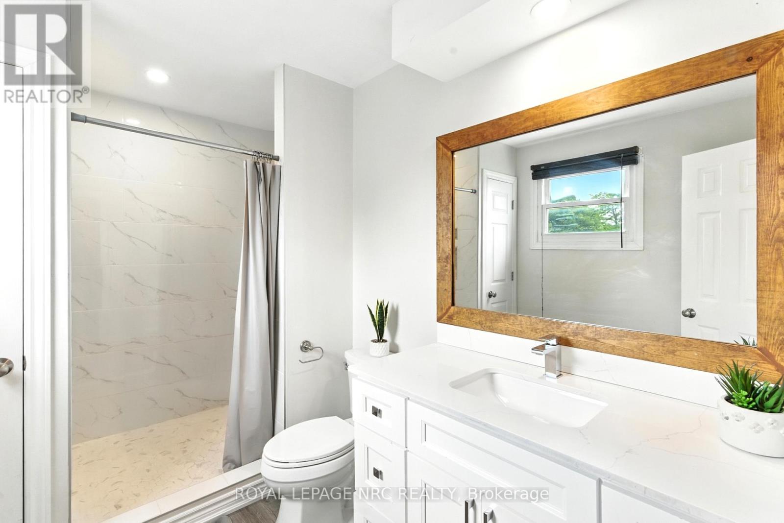 260 Gadsby Avenue, Welland, Ontario  L3C 6N5 - Photo 26 - X12446053