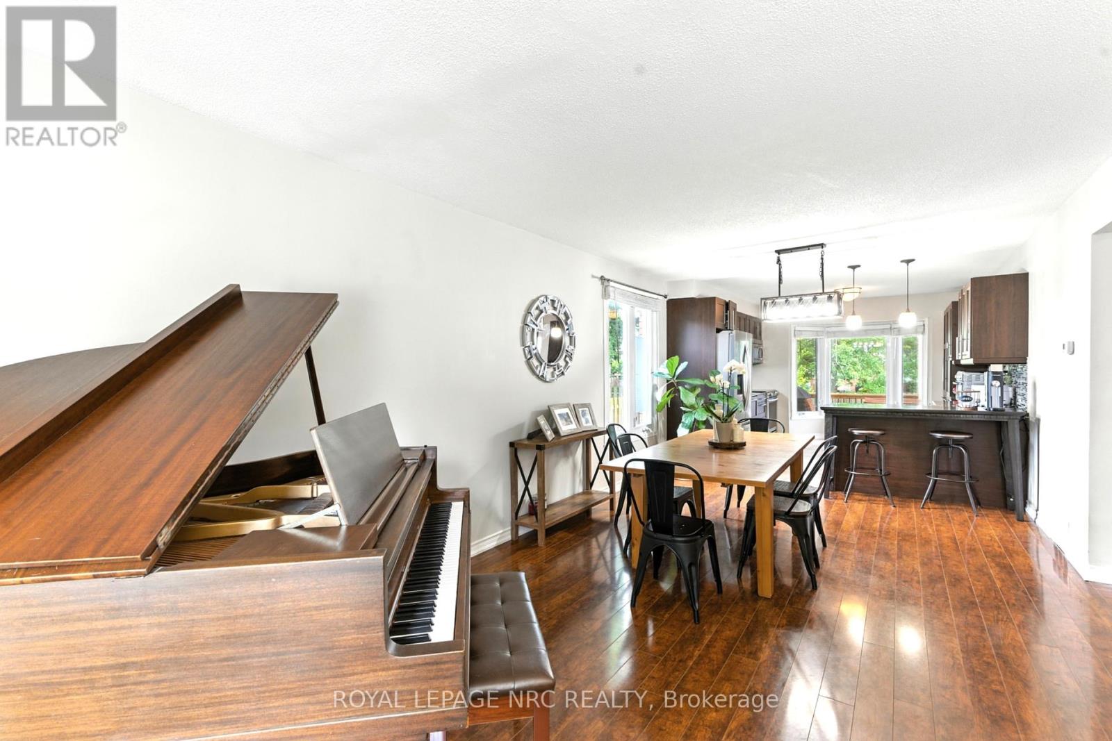 260 Gadsby Avenue, Welland, Ontario  L3C 6N5 - Photo 5 - X12446053