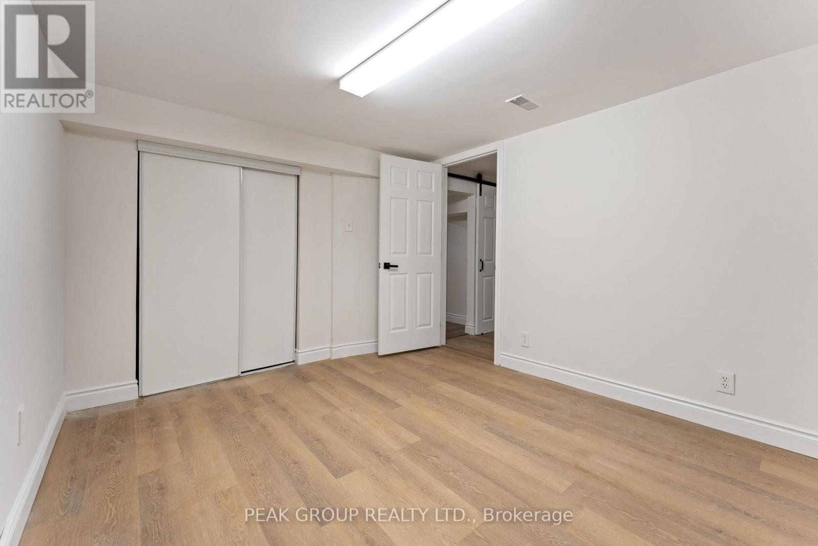 8816 Roosevelt Street, Niagara Falls, Ontario  L2G 7A2 - Photo 27 - X12446063