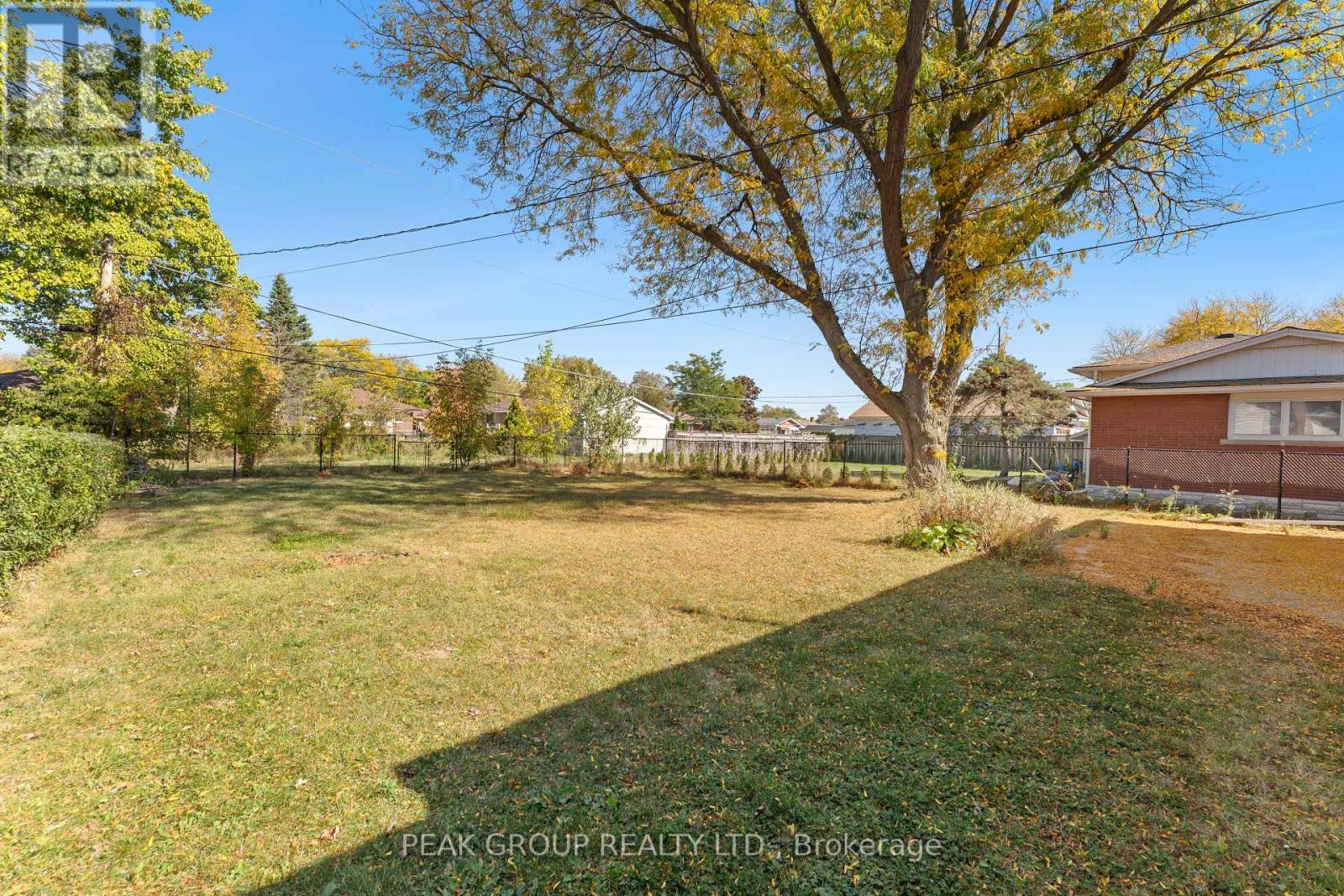 8816 Roosevelt Street, Niagara Falls, Ontario  L2G 7A2 - Photo 34 - X12446063