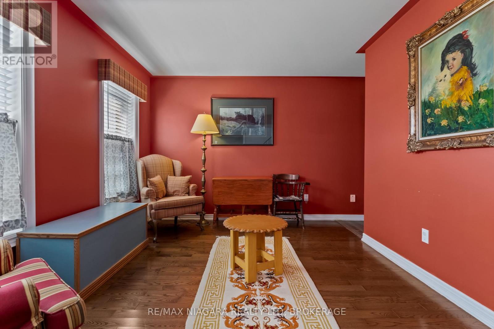 374 Niagara Stone Road, Niagara-On-The-Lake, Ontario  L0S 1J0 - Photo 19 - X12446338