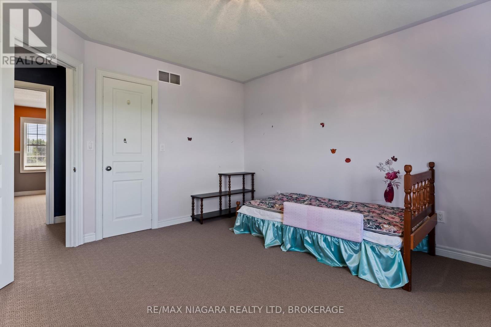 374 Niagara Stone Road, Niagara-On-The-Lake, Ontario  L0S 1J0 - Photo 28 - X12446338