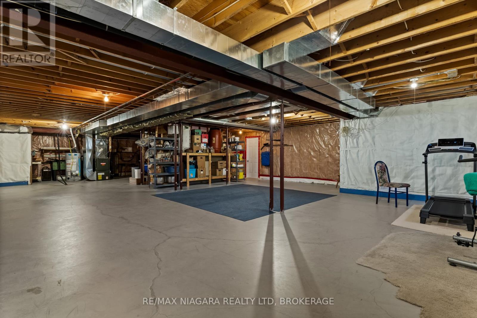 374 Niagara Stone Road, Niagara-On-The-Lake, Ontario  L0S 1J0 - Photo 35 - X12446338