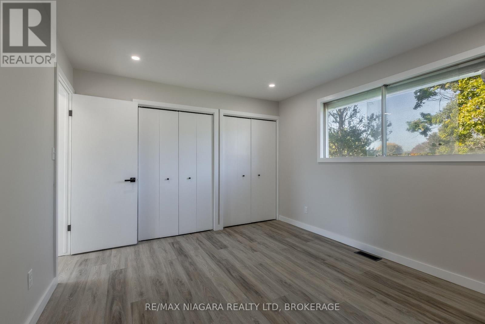 22 Little John Court, Welland, Ontario  L3C 5X2 - Photo 13 - X12447129