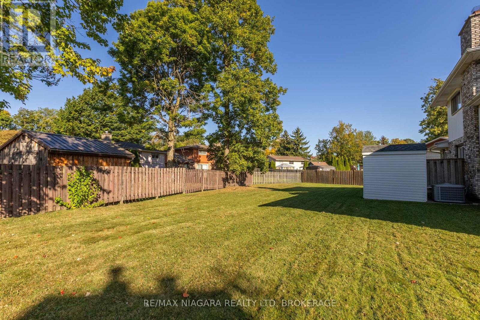 22 Little John Court, Welland, Ontario  L3C 5X2 - Photo 26 - X12447129