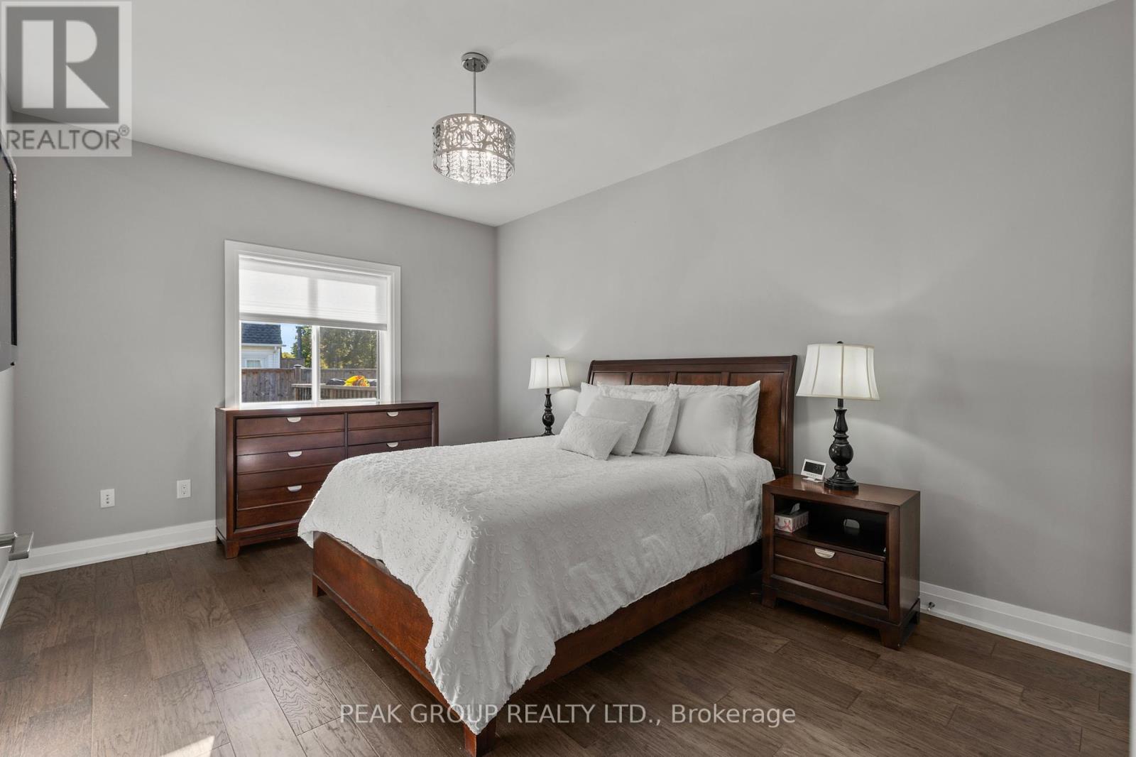 398 Aqueduct Street, Welland (N. Welland), Ontario  L3C 0H3 - Photo 19 - X12447983