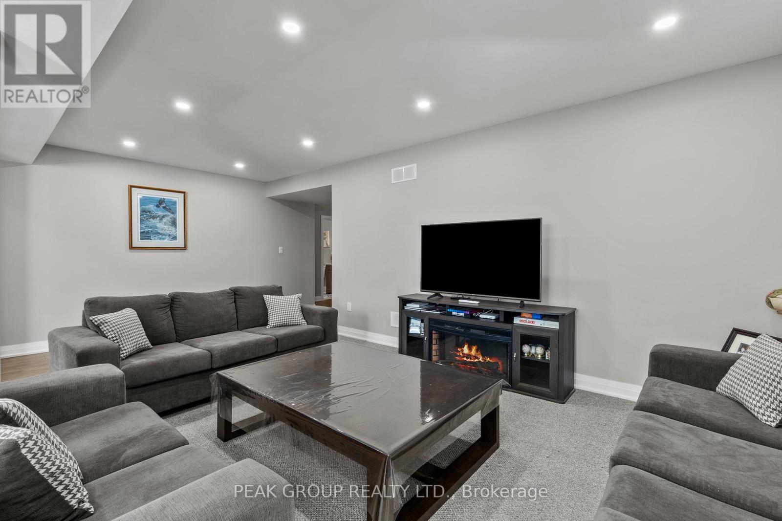 398 Aqueduct Street, Welland (N. Welland), Ontario  L3C 0H3 - Photo 29 - X12447983