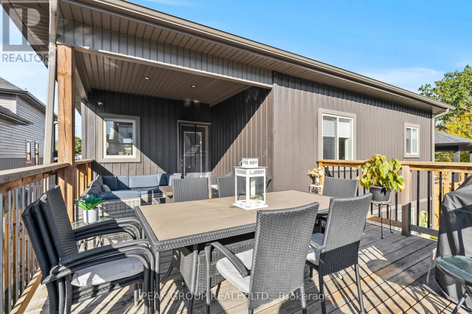 398 Aqueduct Street, Welland (N. Welland), Ontario  L3C 0H3 - Photo 41 - X12447983