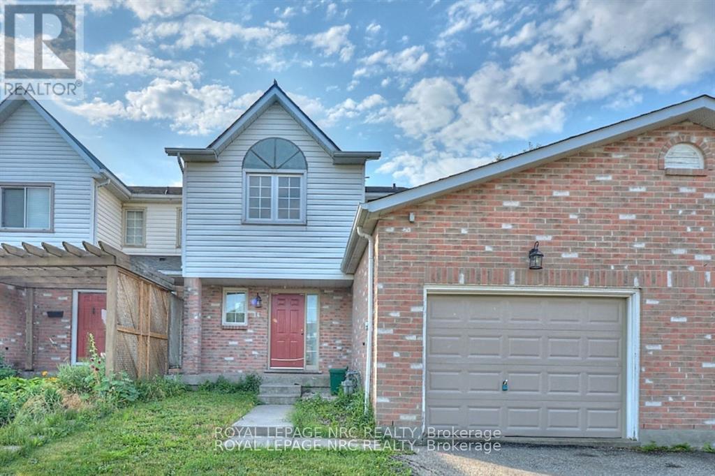 14 BUSS COURT, thorold (confederation heights), Ontario