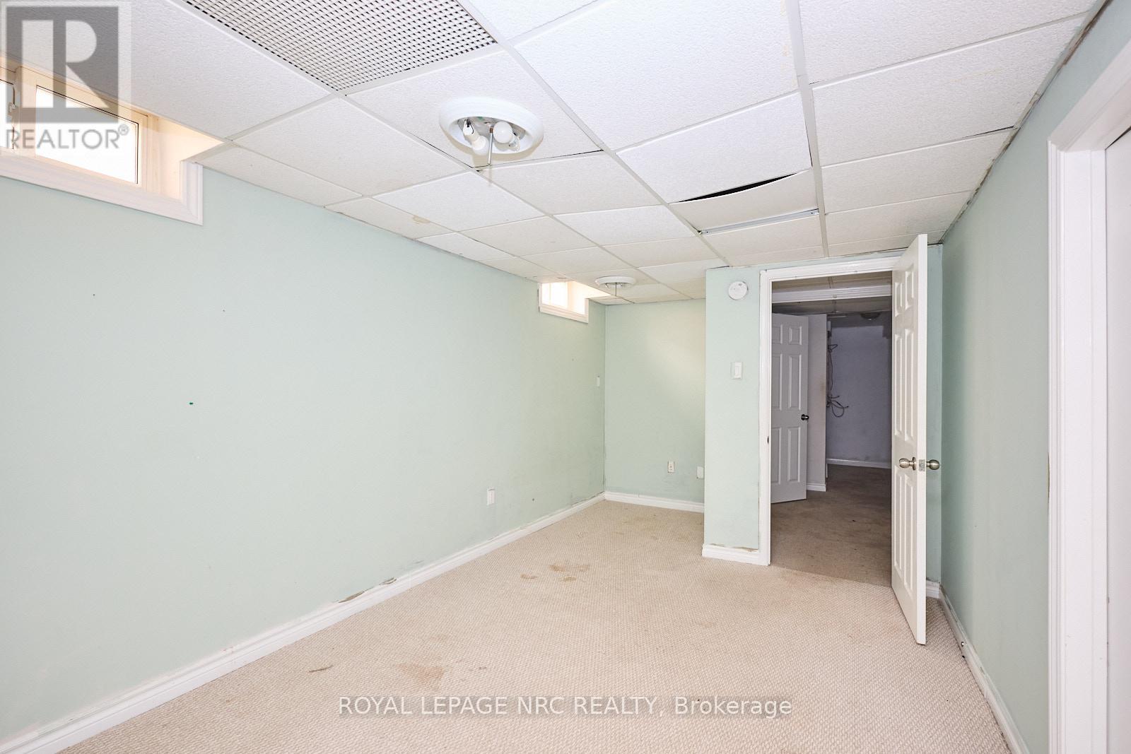 14 Buss Court, Thorold (Confederation Heights), Ontario  L2V 5B1 - Photo 22 - X12448054