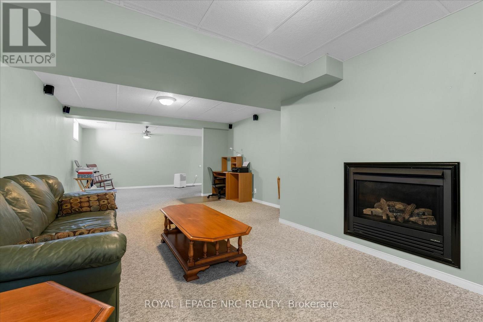13 Tanner Drive, Pelham (Fonthill), Ontario  L0S 1E4 - Photo 24 - X12448073