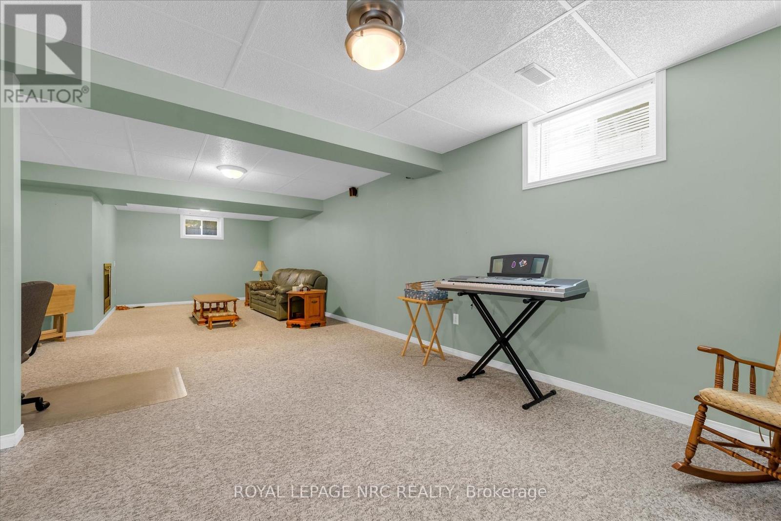 13 Tanner Drive, Pelham (Fonthill), Ontario  L0S 1E4 - Photo 26 - X12448073
