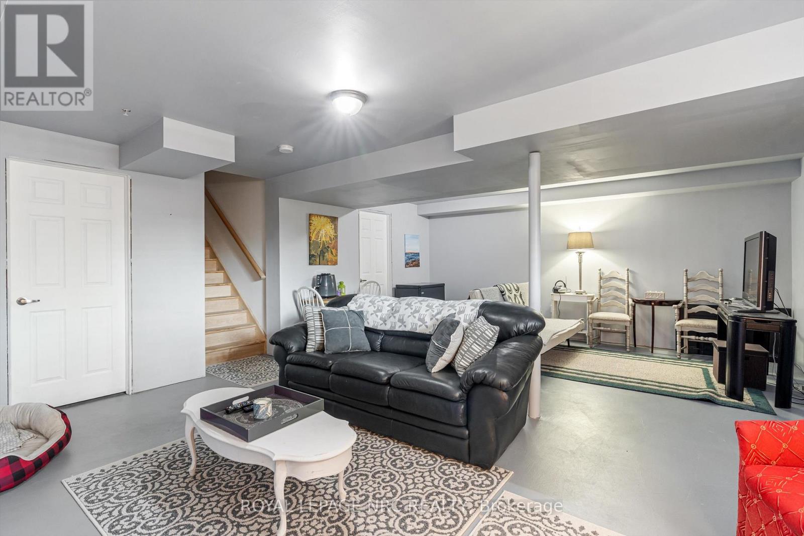 66 Oliver Lane, St. Catharines (Secord Woods), Ontario  L2P 0E4 - Photo 30 - X12448221