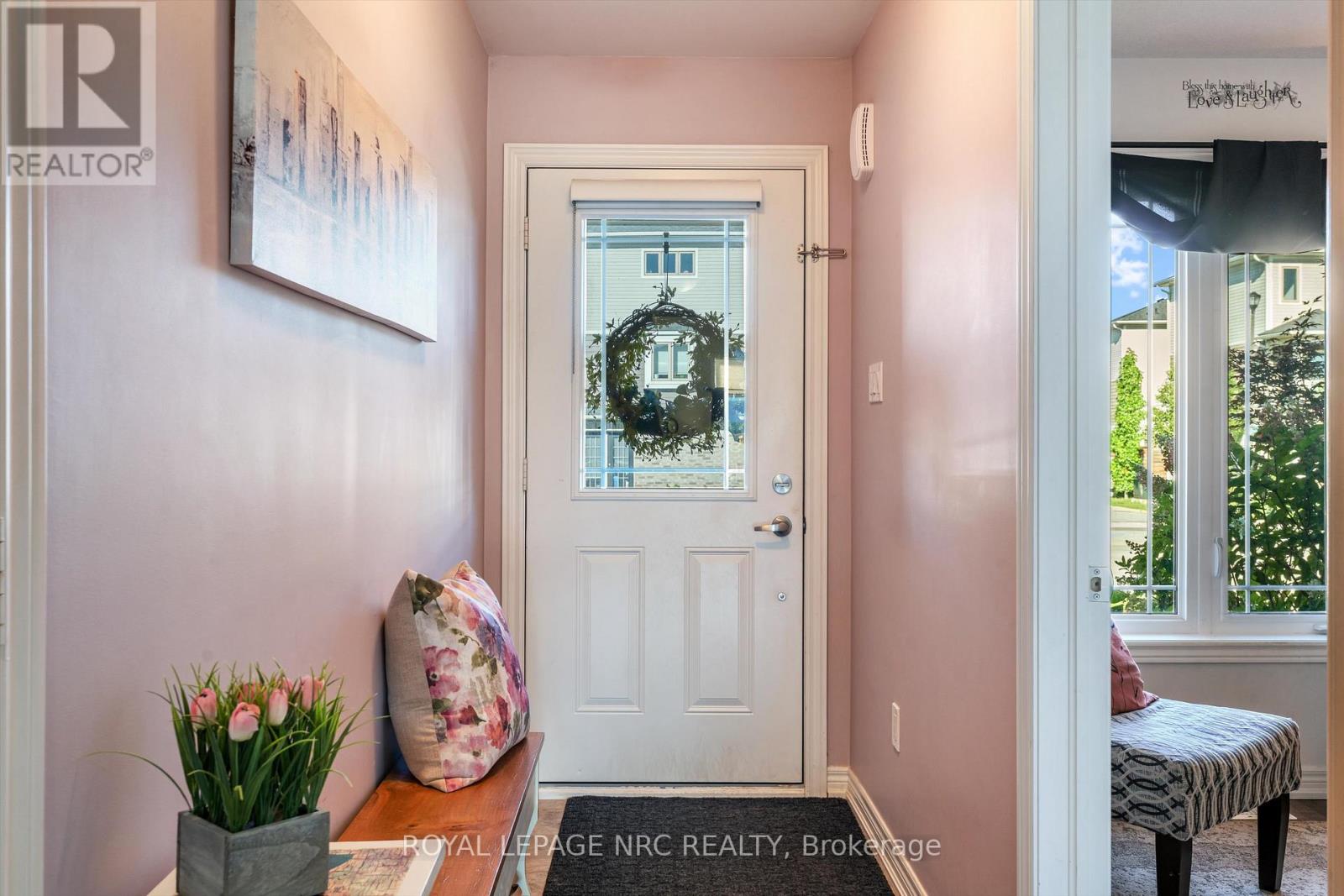 66 Oliver Lane, St. Catharines (Secord Woods), Ontario  L2P 0E4 - Photo 6 - X12448221