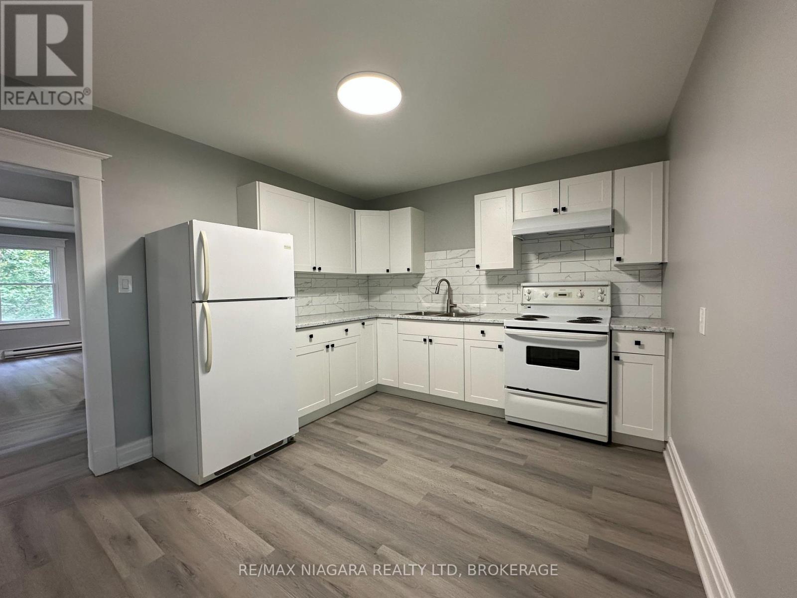Unit B - 27 Water Street, St. Catharines (Downtown), Ontario  L2R 4T6 - Photo 16 - X12448229