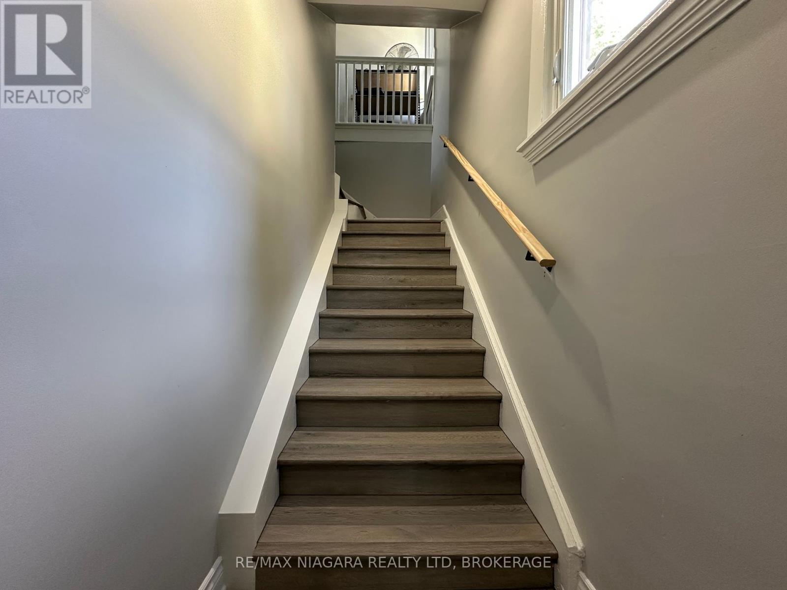Unit B - 27 Water Street, St. Catharines (Downtown), Ontario  L2R 4T6 - Photo 6 - X12448229