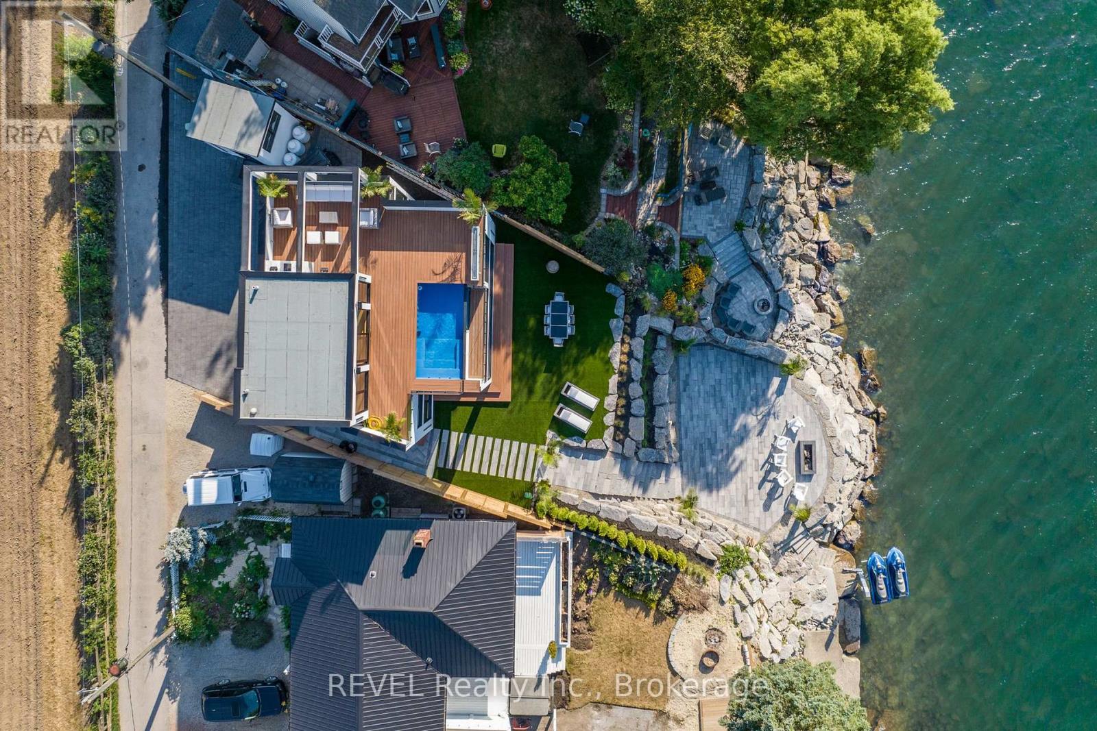 6 Firelane 11 Street, Niagara-On-The-Lake (Lakeshore), Ontario  L0S 1J0 - Photo 13 - X12448305