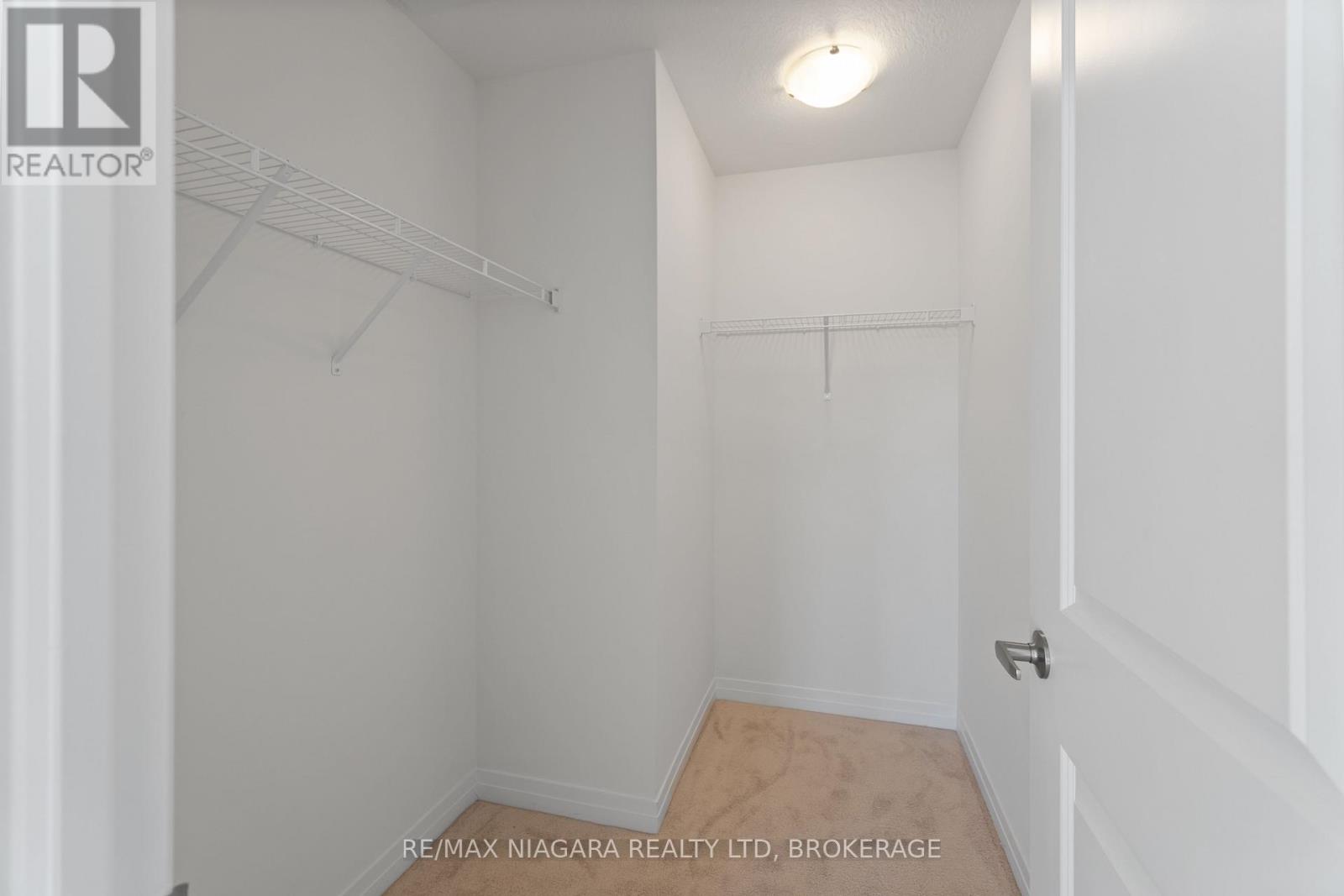 12 Feather Road, Welland (Dain City), Ontario  L3B 0P3 - Photo 22 - X12448593