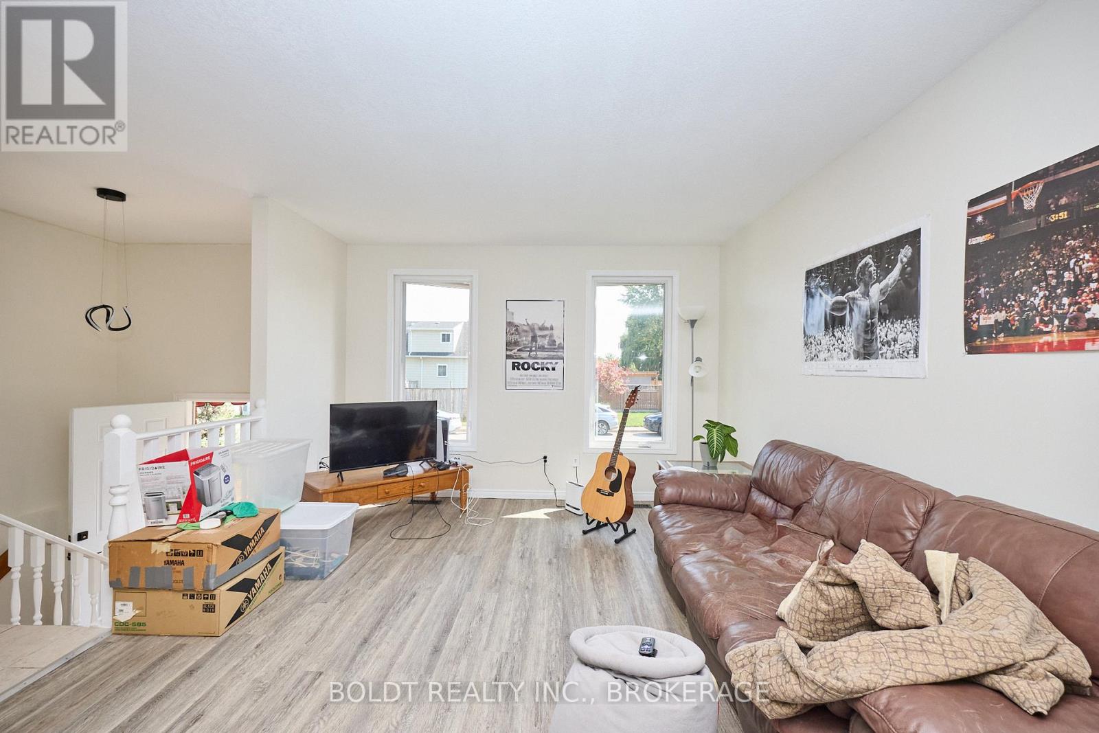 17-19 Colborne Street, Thorold (Thorold Downtown), Ontario  L2V 3P8 - Photo 22 - X12449388