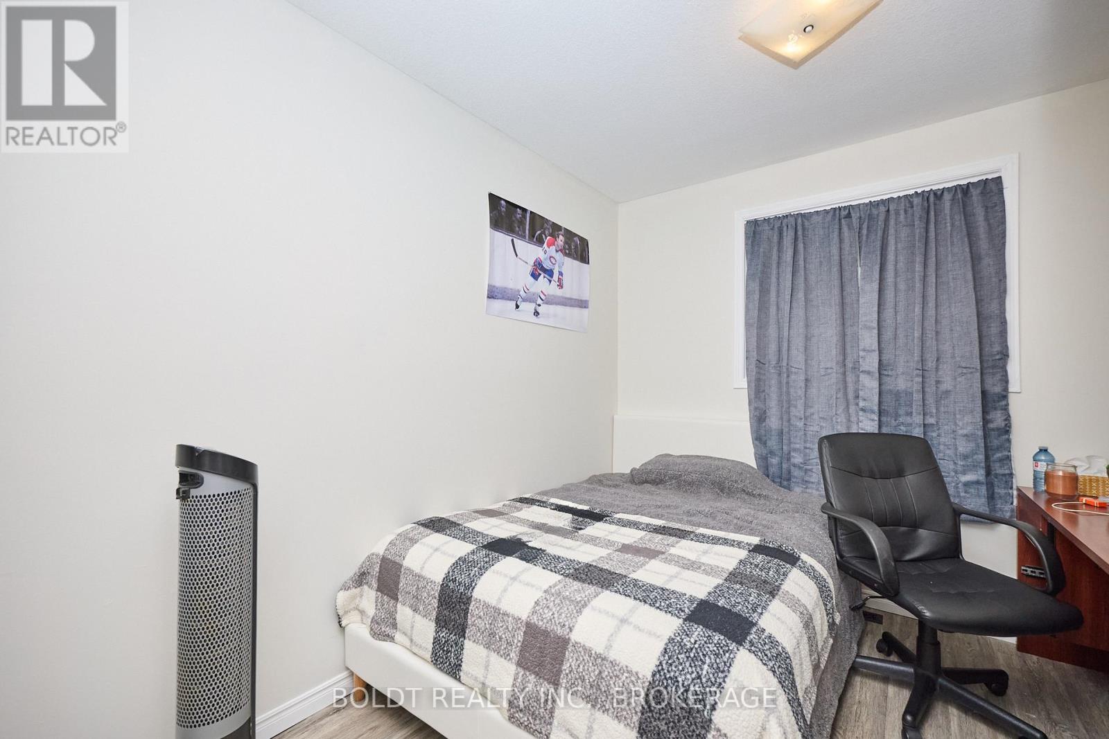 17-19 Colborne Street, Thorold (Thorold Downtown), Ontario  L2V 3P8 - Photo 28 - X12449388