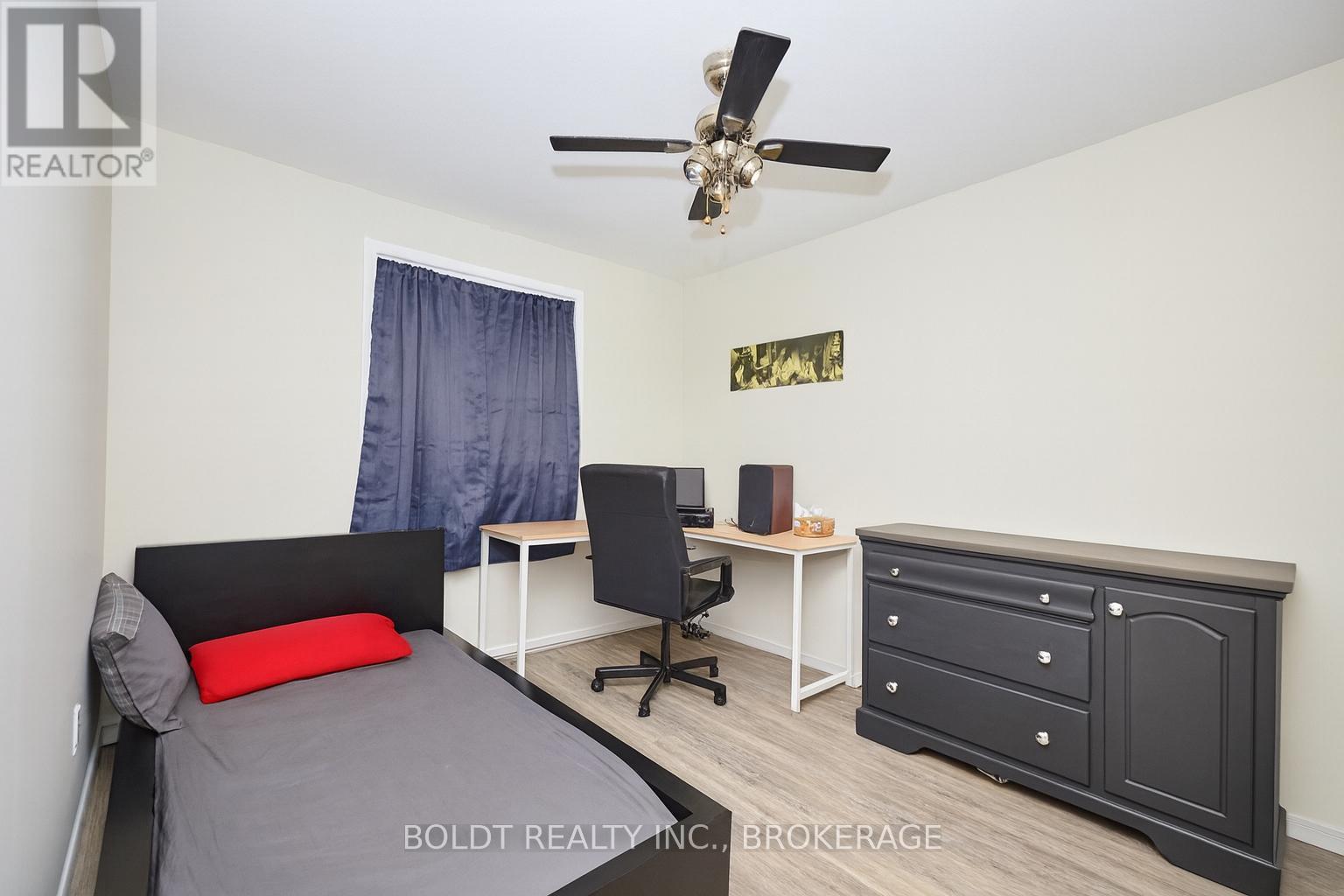 17-19 Colborne Street, Thorold (Thorold Downtown), Ontario  L2V 3P8 - Photo 30 - X12449388