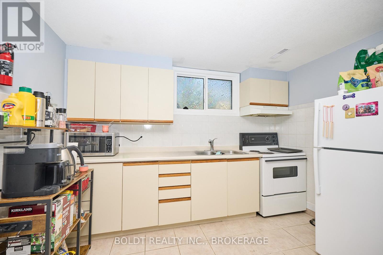 17-19 Colborne Street, Thorold (Thorold Downtown), Ontario  L2V 3P8 - Photo 33 - X12449388
