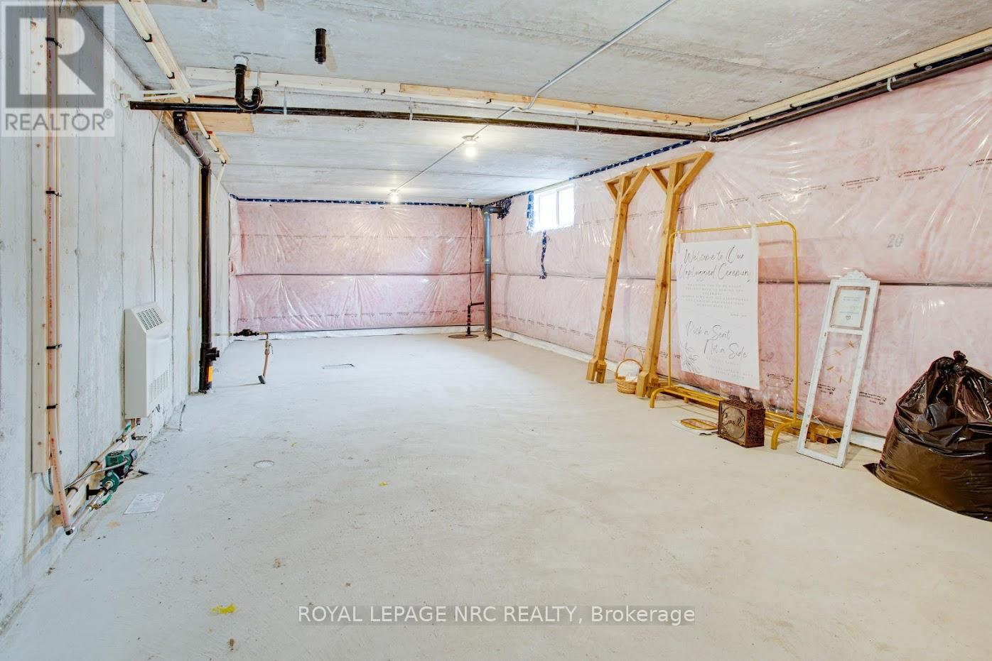 B - 12 Shores Lane, Fort Erie (Crystal Beach), Ontario  L0S 1B0 - Photo 19 - X12449460