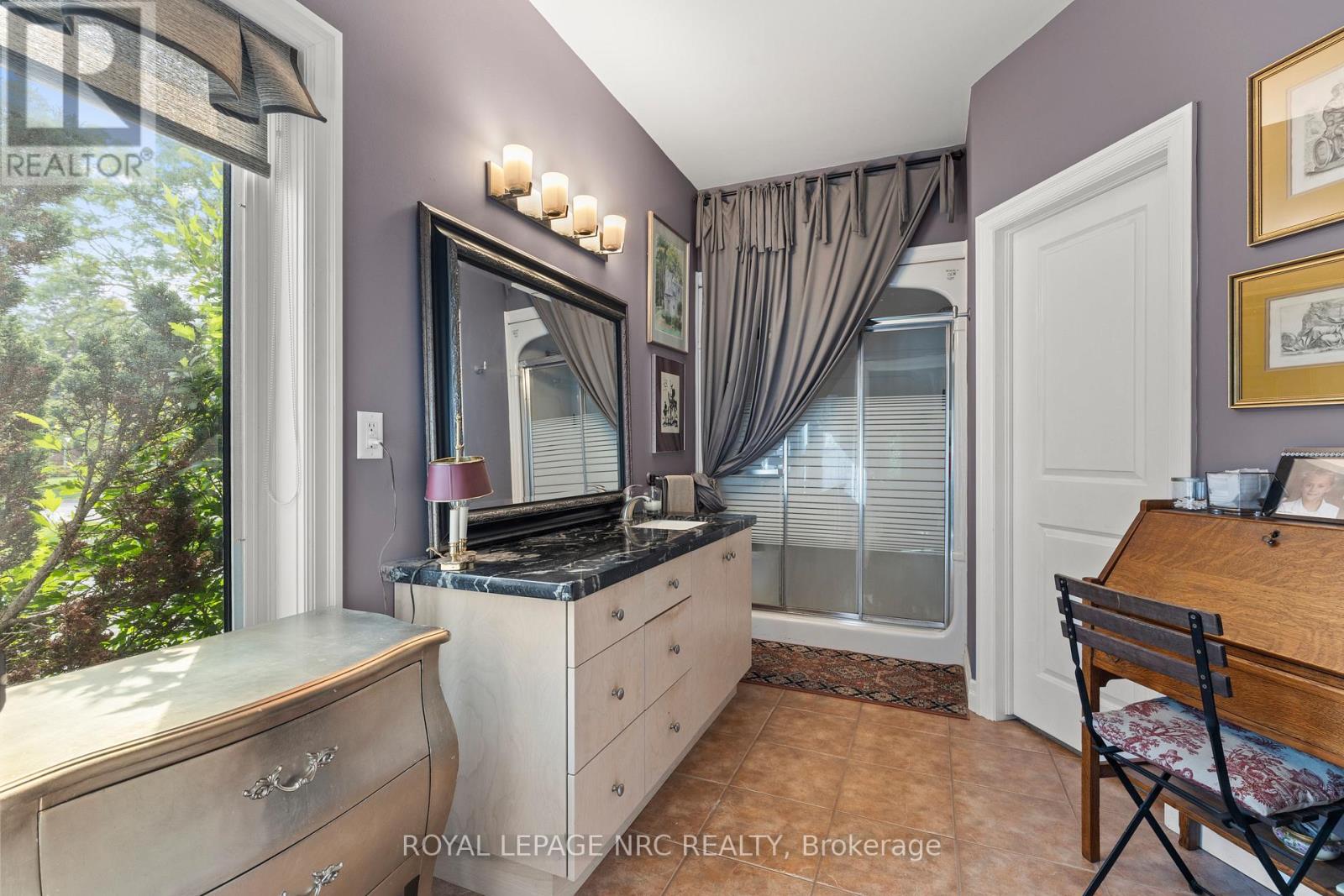 1 Karsam Court, Niagara-On-The-Lake, Ontario  L0S 1J0 - Photo 24 - X12449507