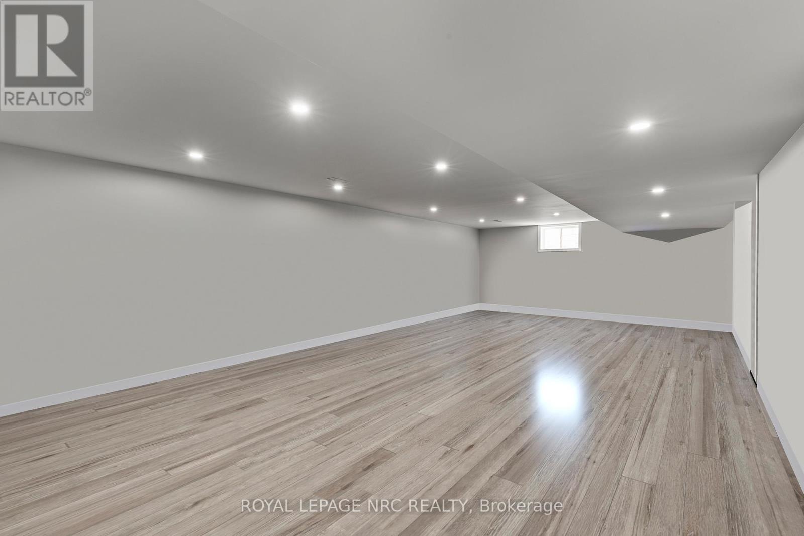 1 Karsam Court, Niagara-On-The-Lake, Ontario  L0S 1J0 - Photo 31 - X12449507