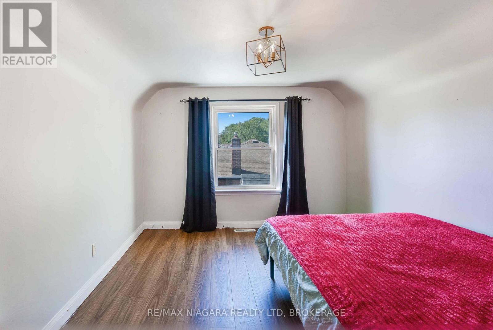 6589 Dunn Street, Niagara Falls, Ontario  L2G 2P9 - Photo 24 - X12450233