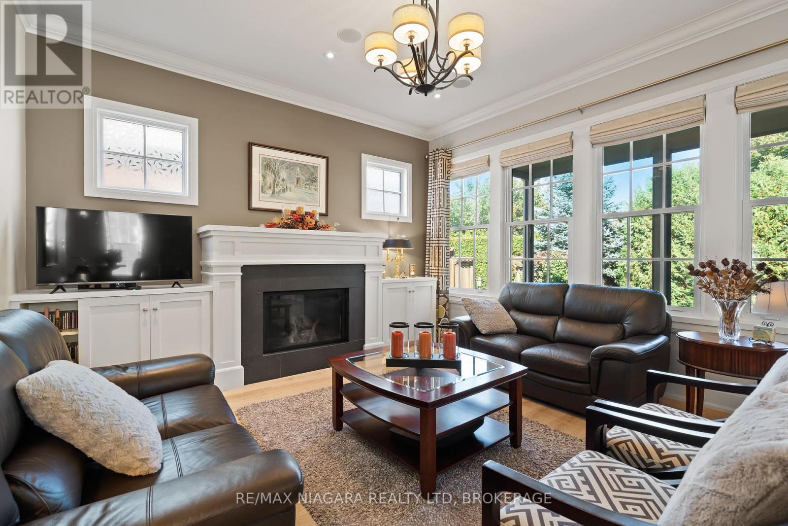 52 Garrison Village Drive, Niagara-On-The-Lake (Town), Ontario  L0S 1J0 - Photo 21 - X12451827