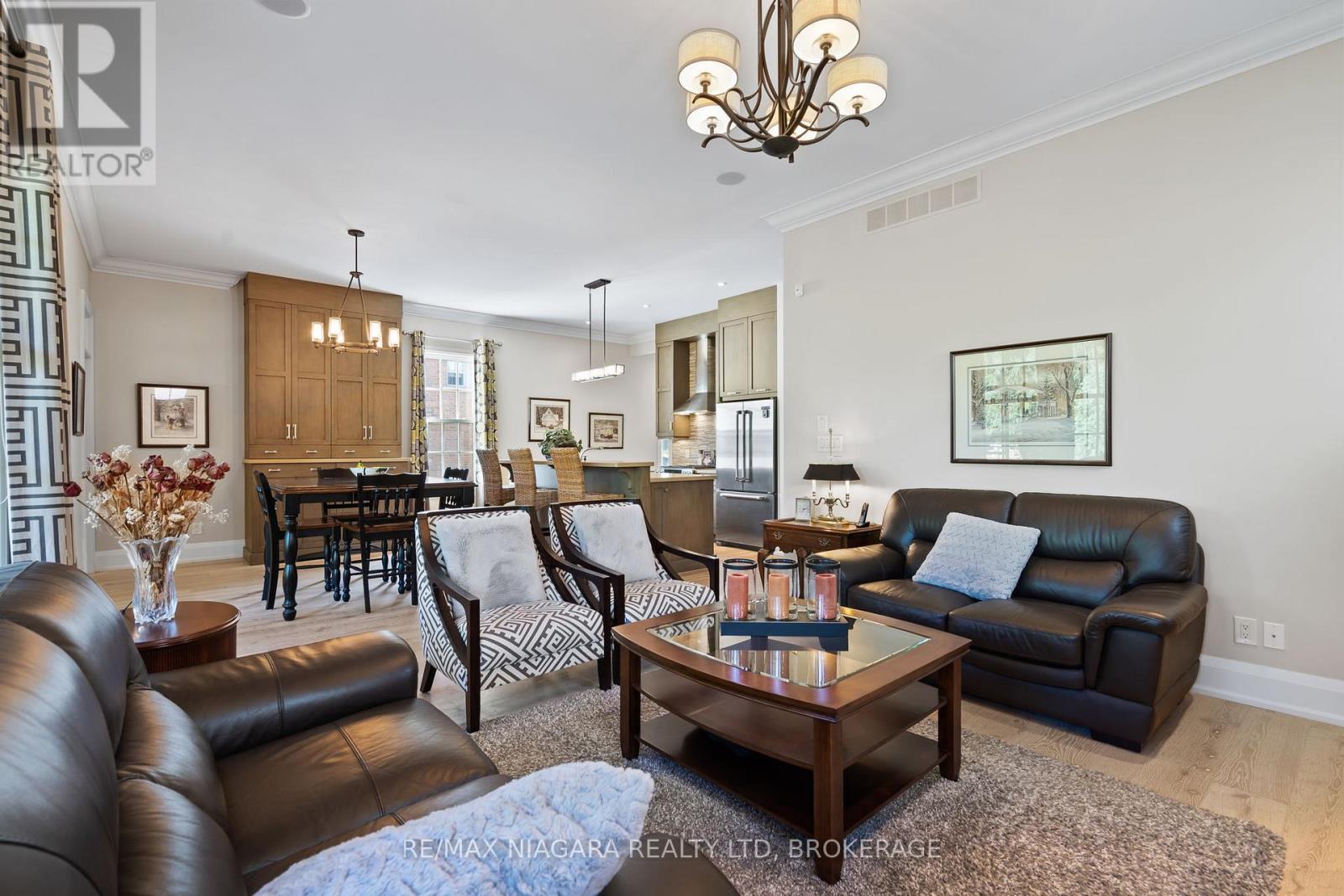 52 Garrison Village Drive, Niagara-On-The-Lake (Town), Ontario  L0S 1J0 - Photo 22 - X12451827