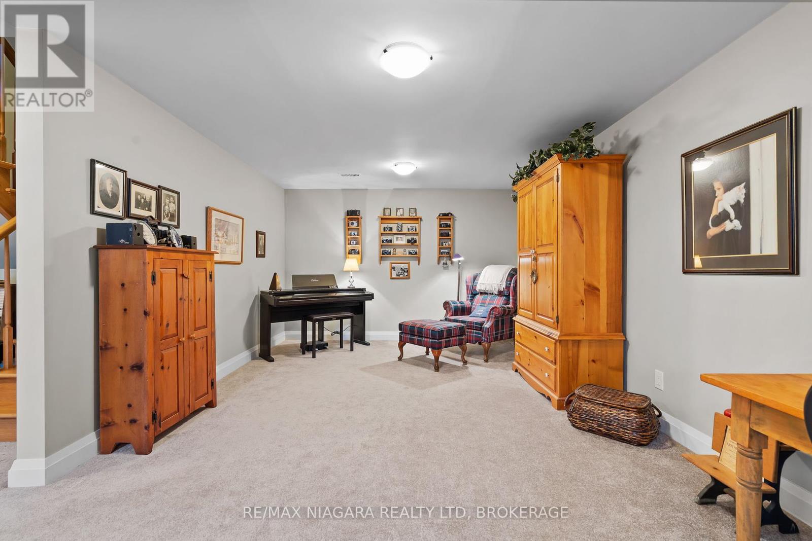 52 Garrison Village Drive, Niagara-On-The-Lake (Town), Ontario  L0S 1J0 - Photo 32 - X12451827
