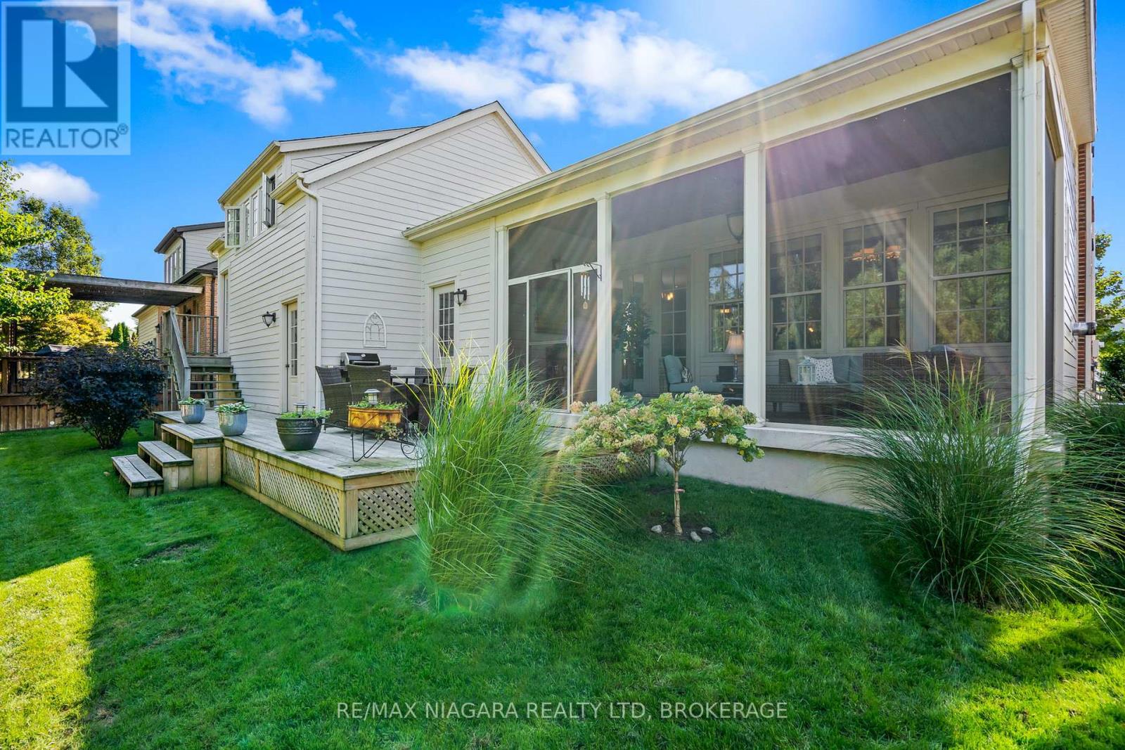 52 Garrison Village Drive, Niagara-On-The-Lake (Town), Ontario  L0S 1J0 - Photo 38 - X12451827