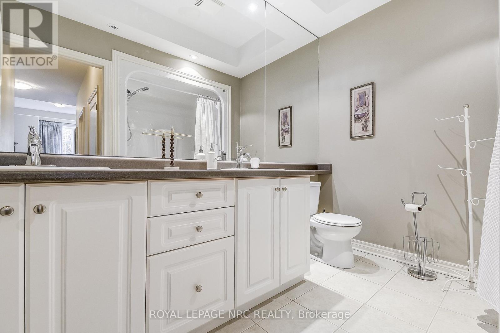 15 Shaws Lane, Niagara-On-The-Lake (Town), Ontario  L0S 1J0 - Photo 23 - X12451851